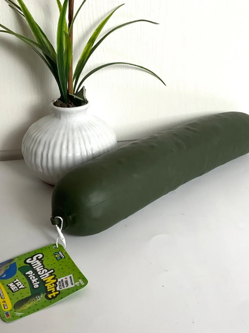 SMUSHMART SQUISHY JUMBO PICKLE~NEW WITH TAGS!